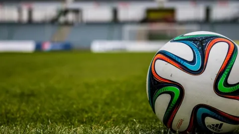 [图]太阳逆转雄鹿，布克1.7秒绝杀杜少砍下38分