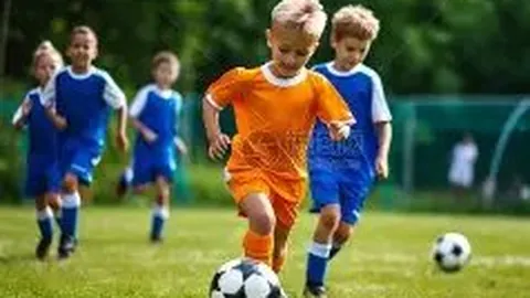 皇马VS马竞：十年巅峰对决，足球盛宴再现