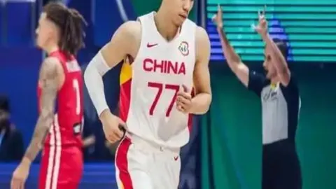 10月12日CBA常规赛高潮对决：辽宁VS浙江，吴前经典时刻重温